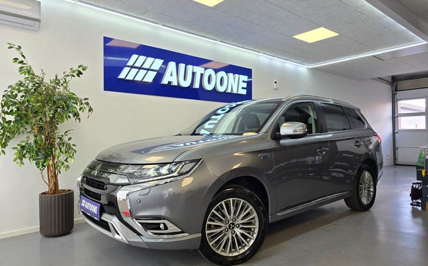 Mitsubishi Outlander 2,4 PHEV Intro Edition CVT 4WD