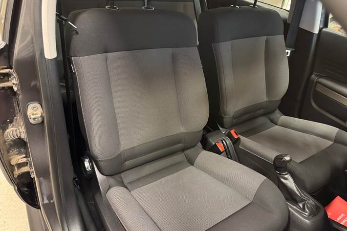 Sort Citroën C4 Cactus fra 2017