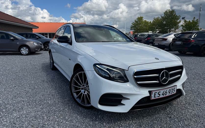 Mercedes E300 de 2,0 AMG Line stc. aut.