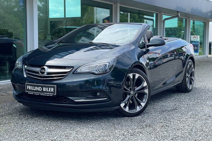 Grøn Opel Cascada fra 2018