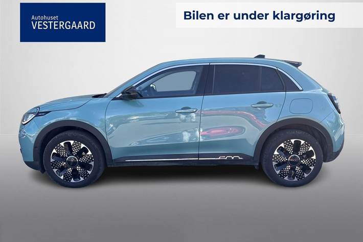 Blå Fiat 600e fra 2025