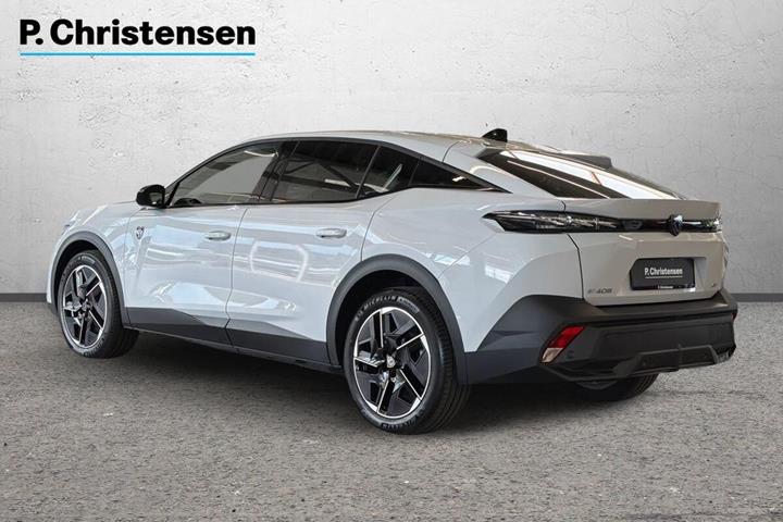 Hvid Peugeot e-408 fra 2025