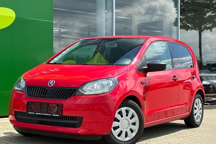 Rød Skoda Citigo fra 2017 set udefra
