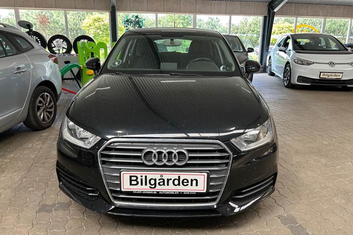 Sort Audi A1 fra 2016