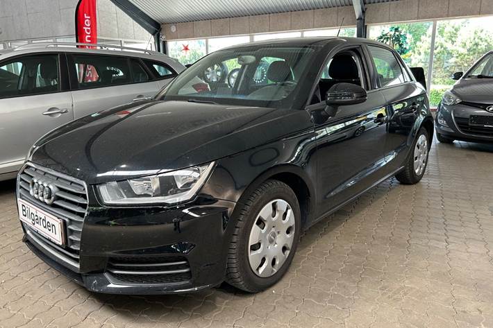 Sort Audi A1 fra 2016