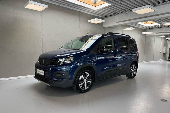 Blå Peugeot e-Rifter fra 2023