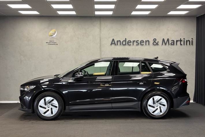 Sort Skoda Enyaq fra 2022