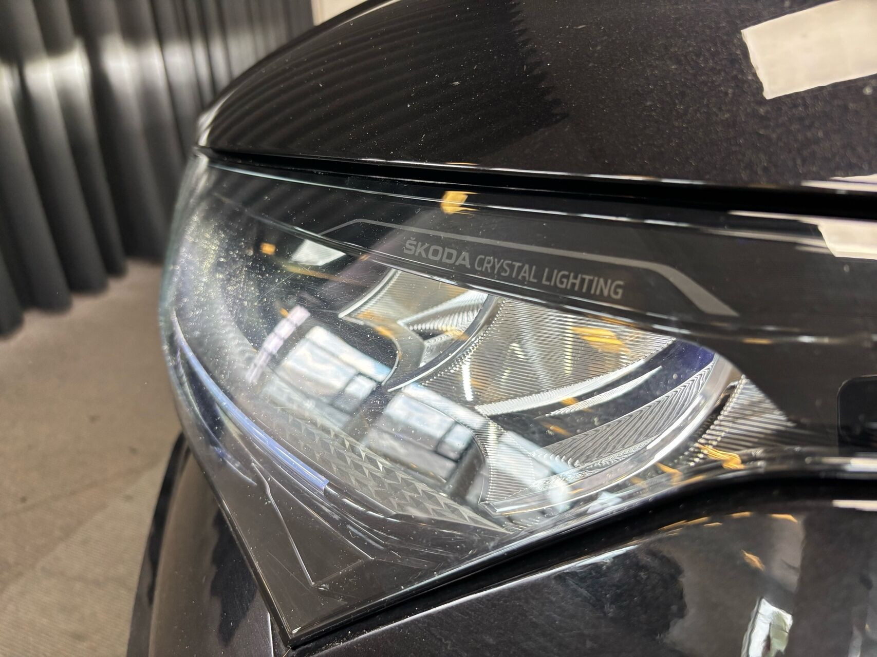 Sort Skoda Enyaq fra 2022