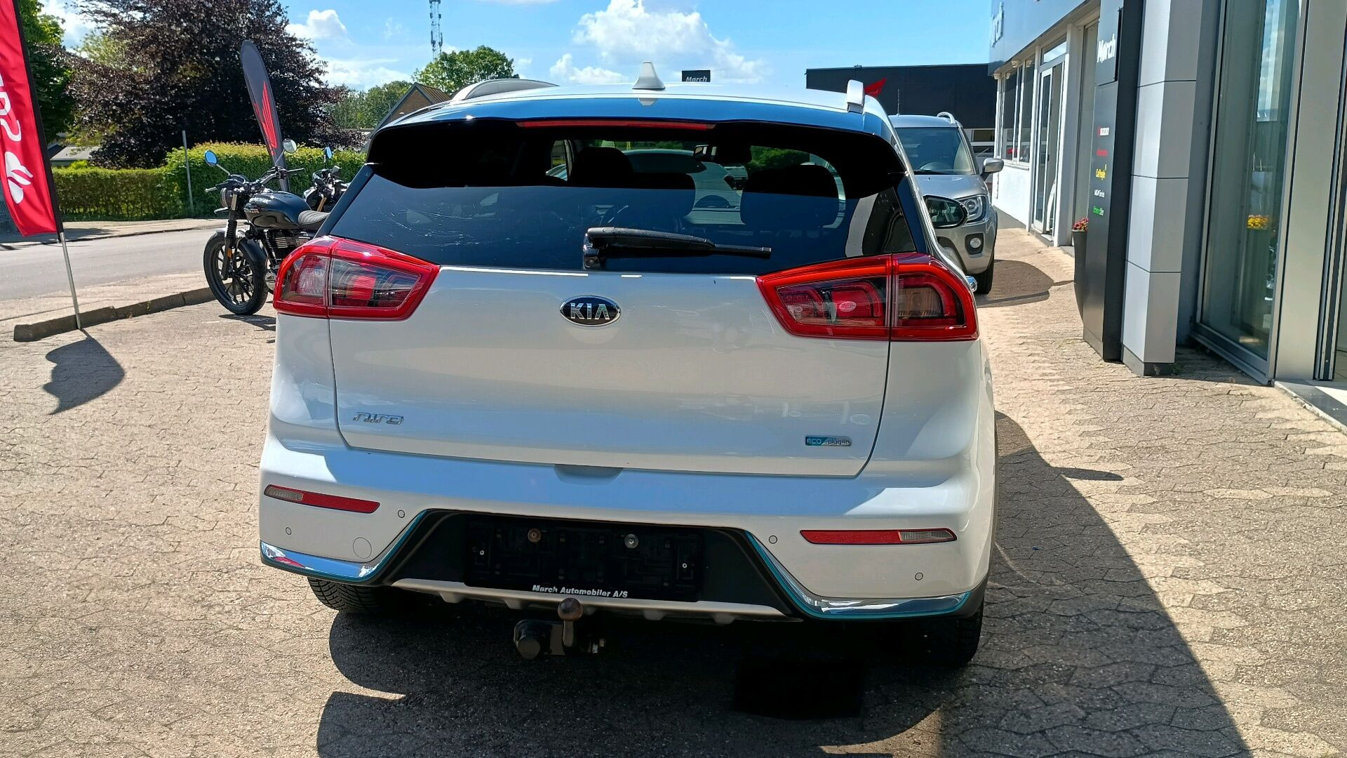 Hvid Kia Niro fra 2018
