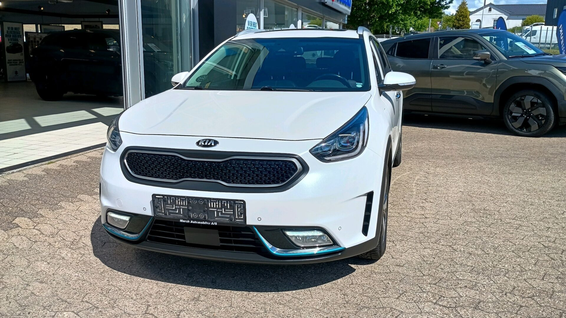 Hvid Kia Niro fra 2018