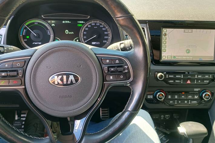 Hvid Kia Niro fra 2018