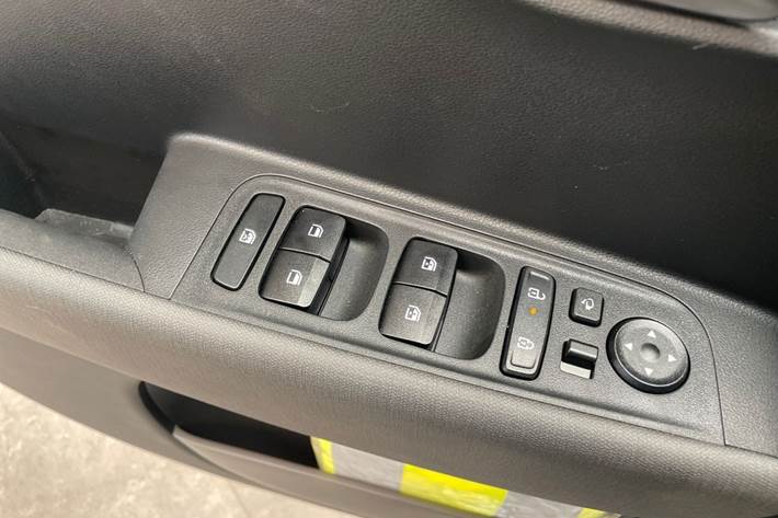 Hvid Hyundai Inster fra 2025