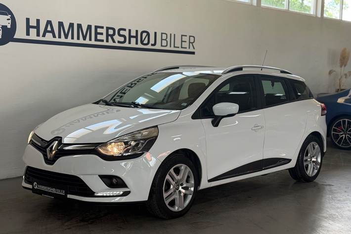 Hvid Renault Clio IV fra 2019