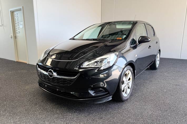 Sort Opel Corsa fra 2015
