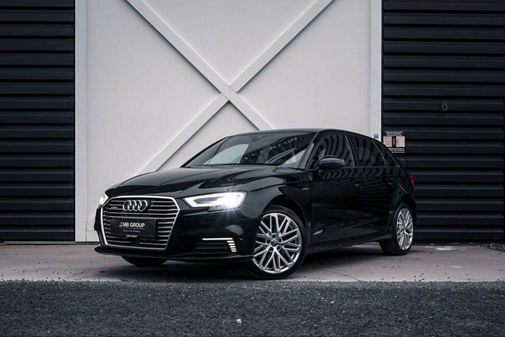 undefined Audi A3 fra 2017 set udefra
