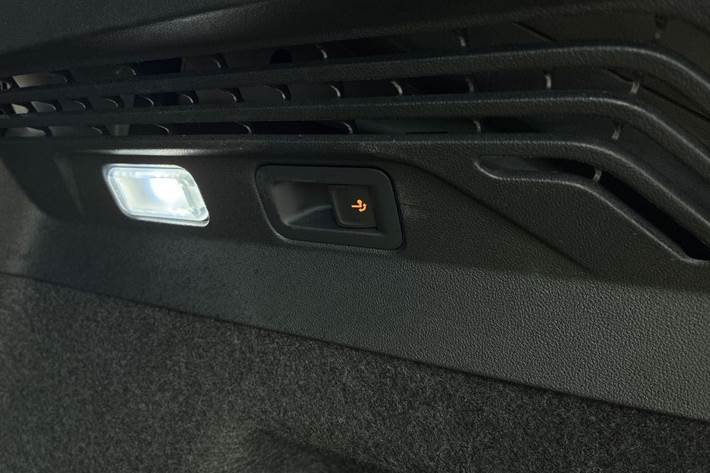 Hvid VW ID.4 fra 2023
