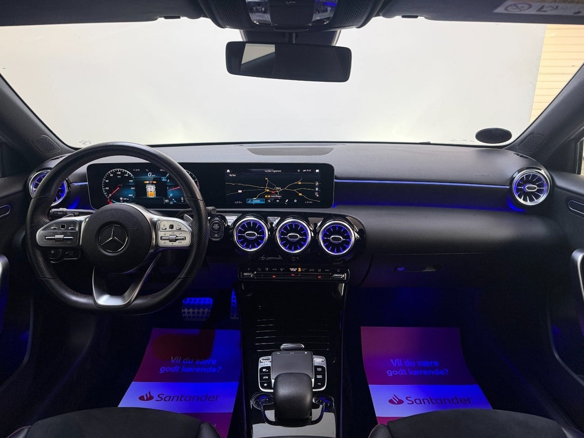 Hvid Mercedes A220 fra 2019 set indefra