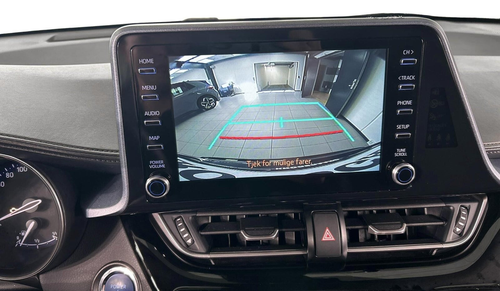 Sort Toyota C-HR fra 2021