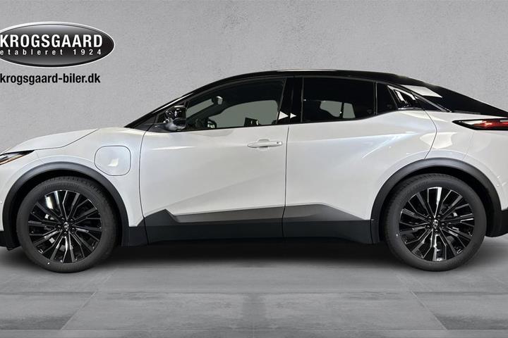 Hvid Toyota C-HR+ fra 2025