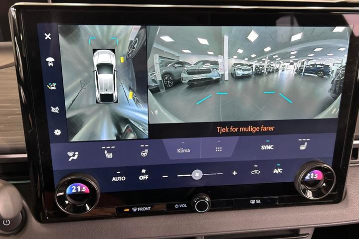 Hvid Toyota C-HR+ fra 2025