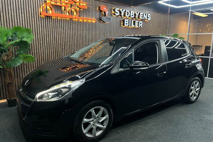 undefined Peugeot 208 fra 2016