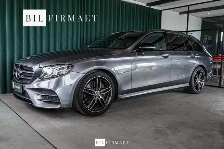 Grå Mercedes E220 d fra 2017 set udefra