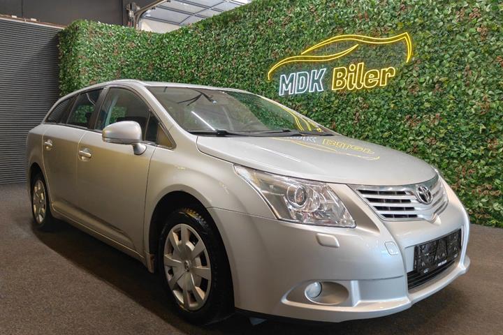 undefined Toyota Avensis fra 2011 set udefra