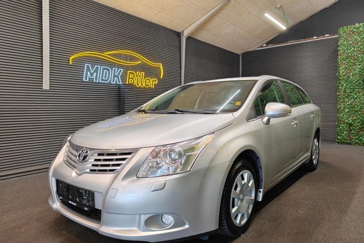 undefined Toyota Avensis fra 2011