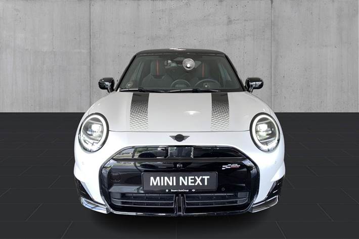 Hvid Mini Cooper SE fra 2025