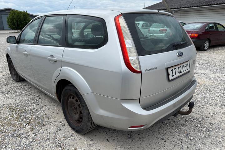 Sølv Ford Focus fra 2009