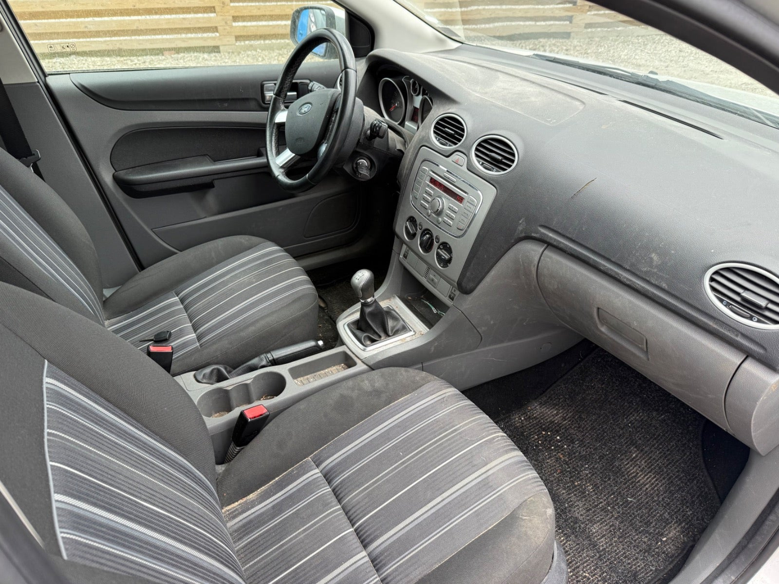 Sølv Ford Focus fra 2009