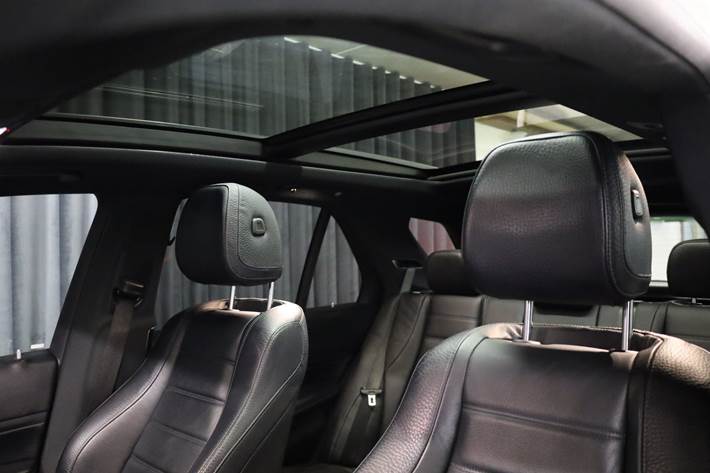 Hvid Mercedes GLE350 de fra 2022