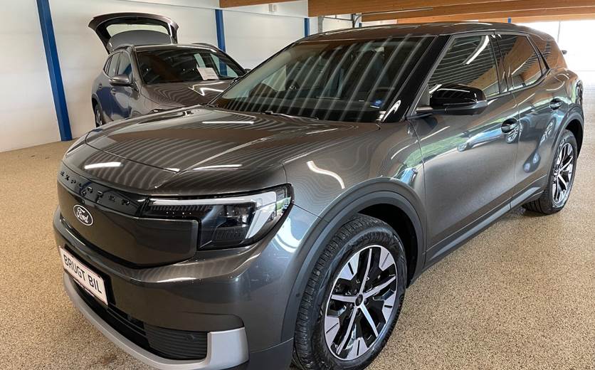 Ford Explorer 79 Select Extended Range AWD