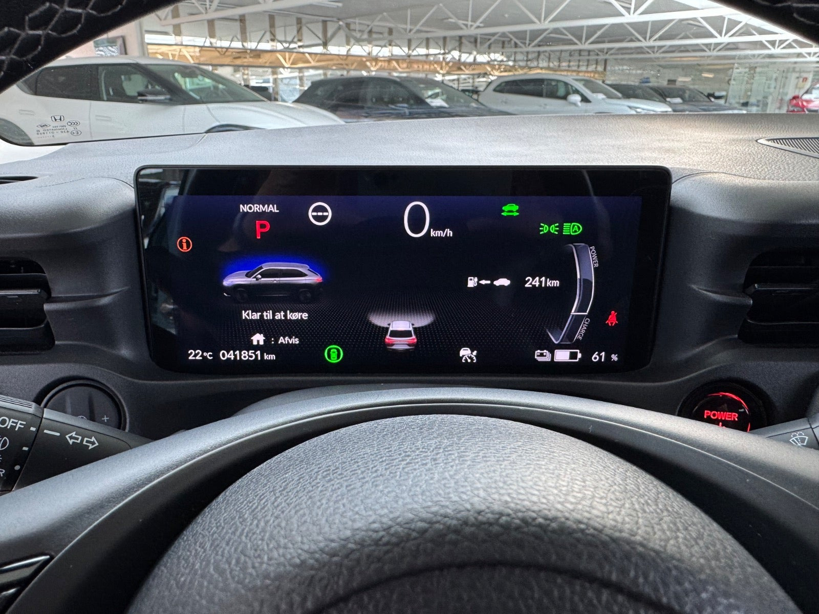 Blå Honda e:Ny1 fra 2023