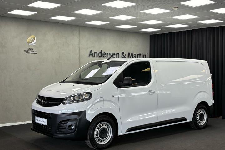 Hvid Opel Vivaro-e fra 2023
