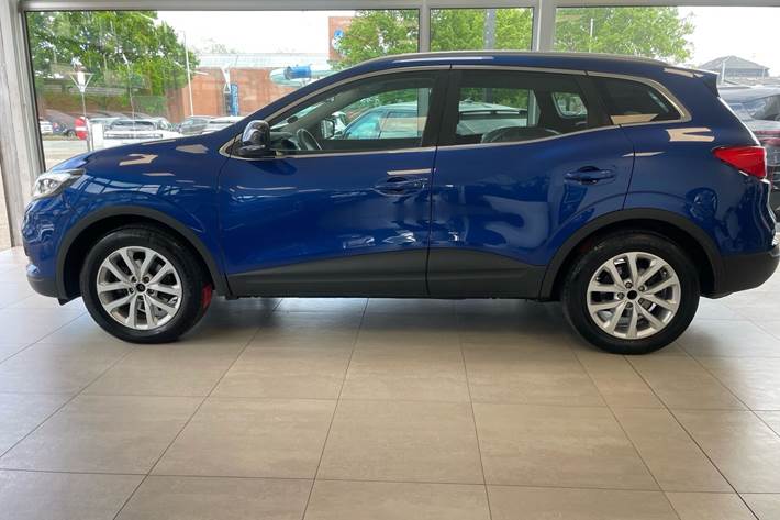 Blå Renault Kadjar fra 2019