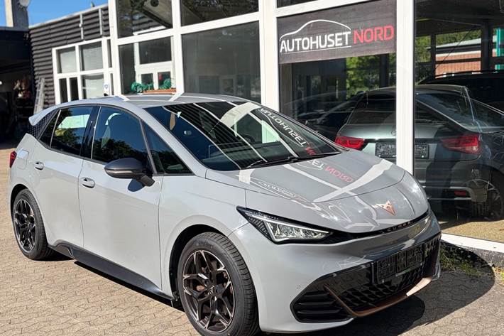 Grå Cupra Born fra 2022