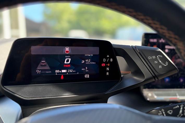 Grå Cupra Born fra 2022