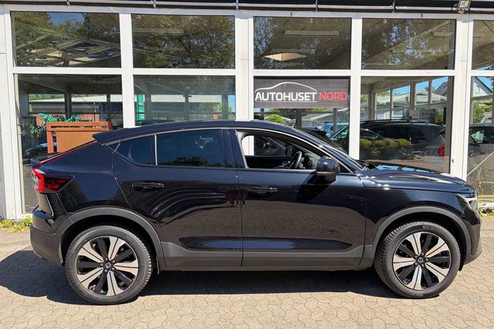 Sort Volvo C40 fra 2023