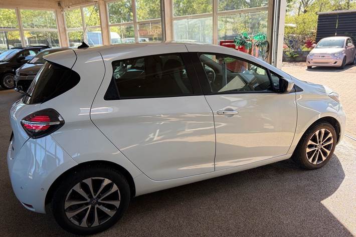Hvid Renault Zoe fra 2020
