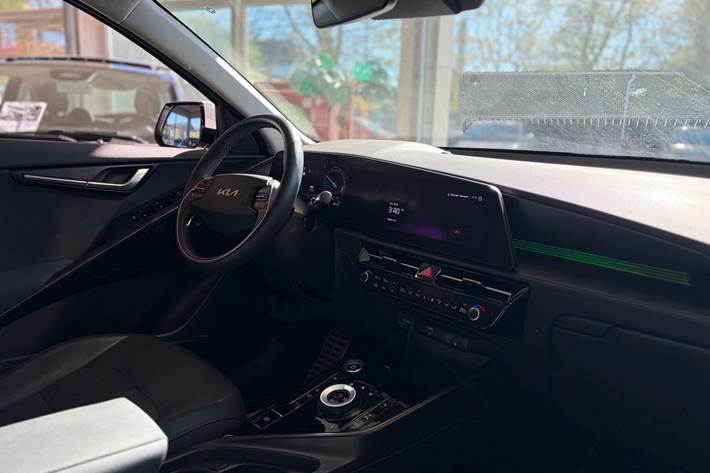 Hvid Kia Niro EV fra 2022