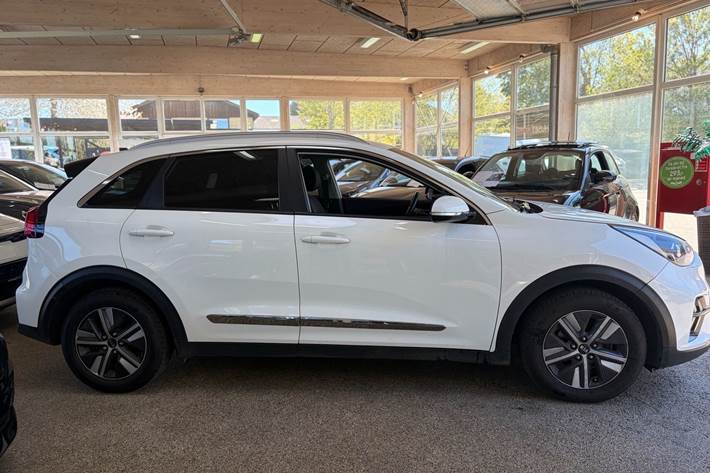 Hvid Kia Niro fra 2021