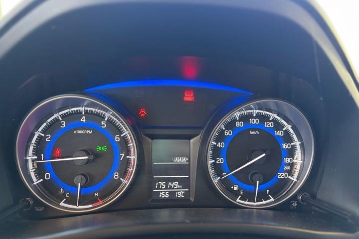 Blå Suzuki Baleno fra 2020