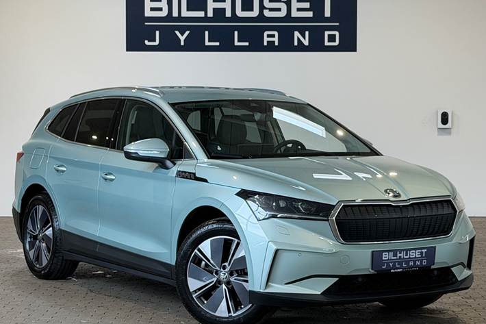Grøn Skoda Enyaq fra 2023