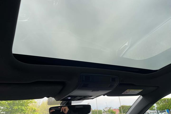 Grå VW Polo fra 2019