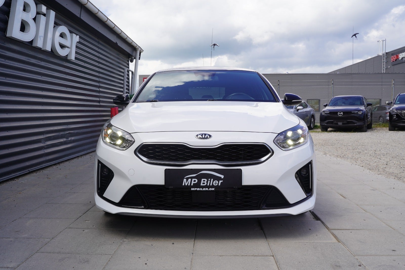 Hvid Kia Ceed fra 2019