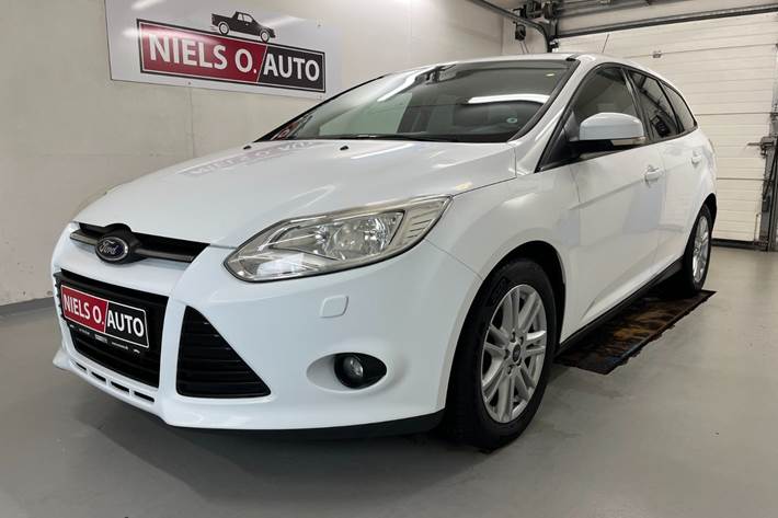Hvid Ford Focus fra 2013