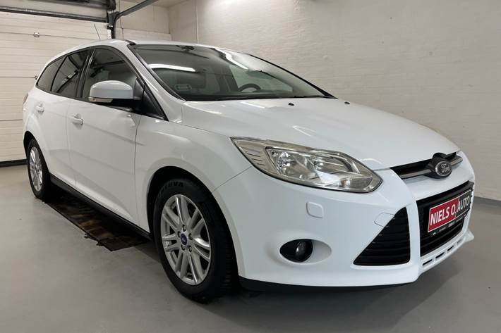 Hvid Ford Focus fra 2013