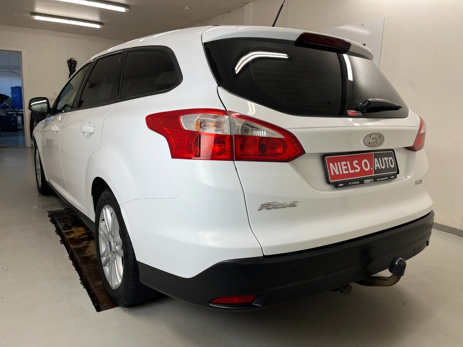 Hvid Ford Focus fra 2013