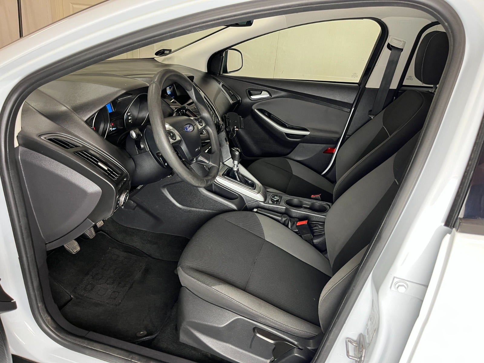 Hvid Ford Focus fra 2013